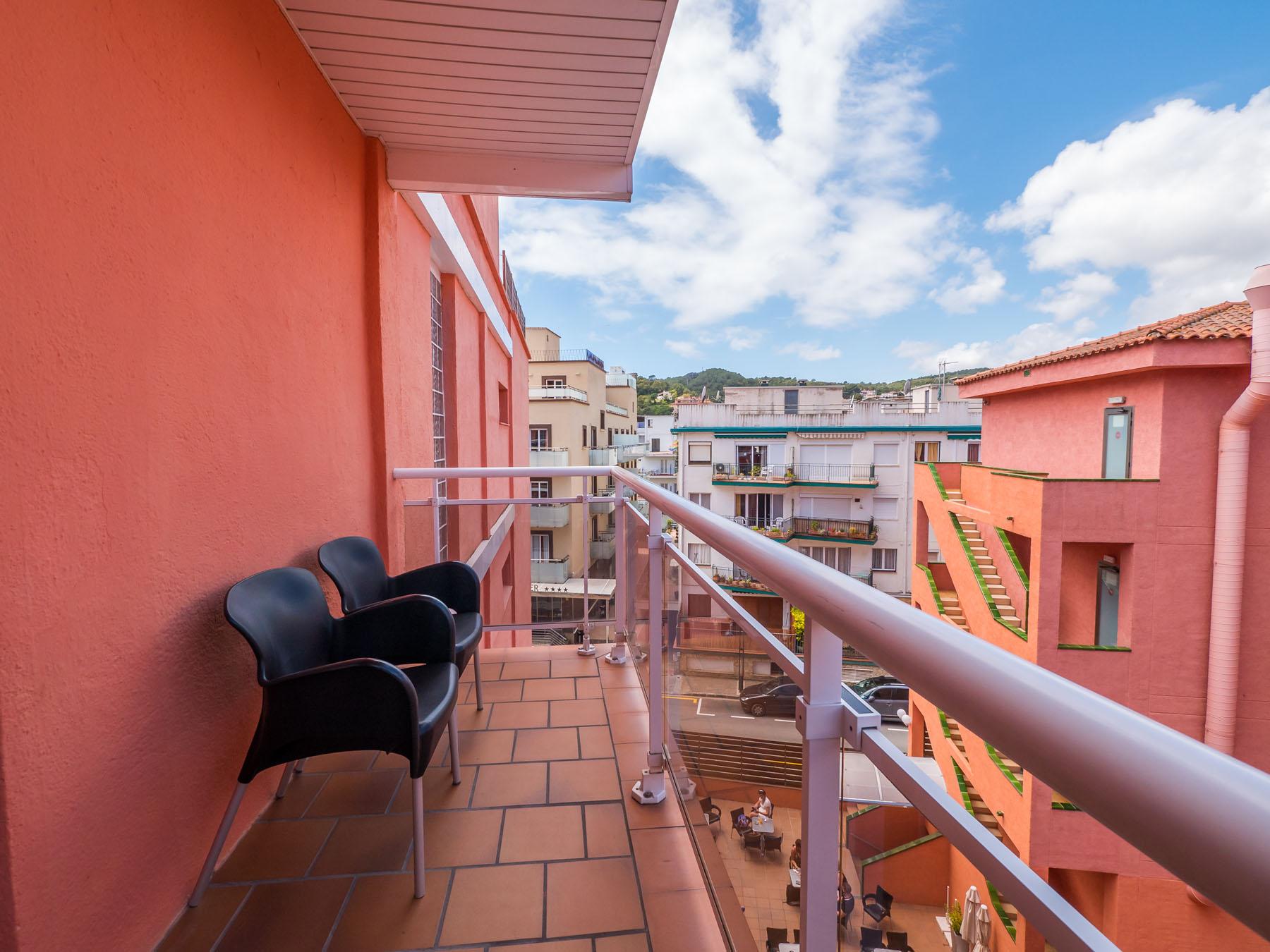 Tossa Beach Center Tossa de Mar Exterior photo