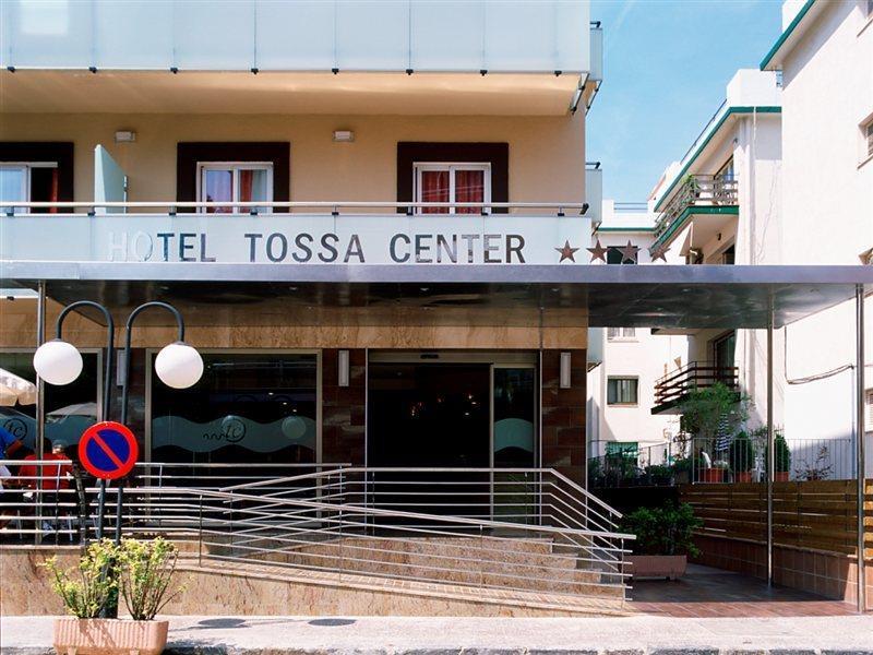 Tossa Beach Center Tossa de Mar Exterior photo